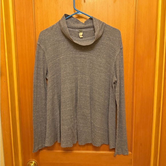 Free People We The Free Mock Neck Pullover - Picture 1 of 9